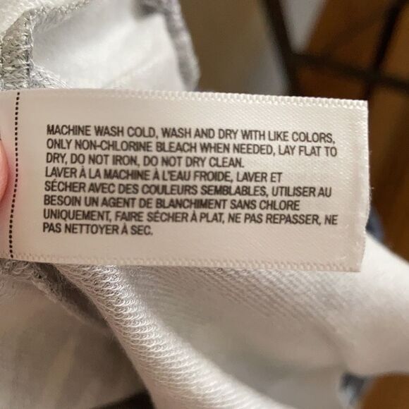 Banana Republic Camo Jogger - Picture 7 of 8